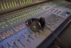 Audio-Technica ATH-R70X Arkası Açık Profesyonel Referans Kulaklık - 4