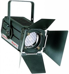 Spotlight COM-05 PC 5-56 Derece 500-650W Pc Spot Işık - Spotlight