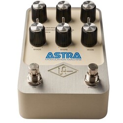 Universal Audio Astra Modulation Pedalı - 2